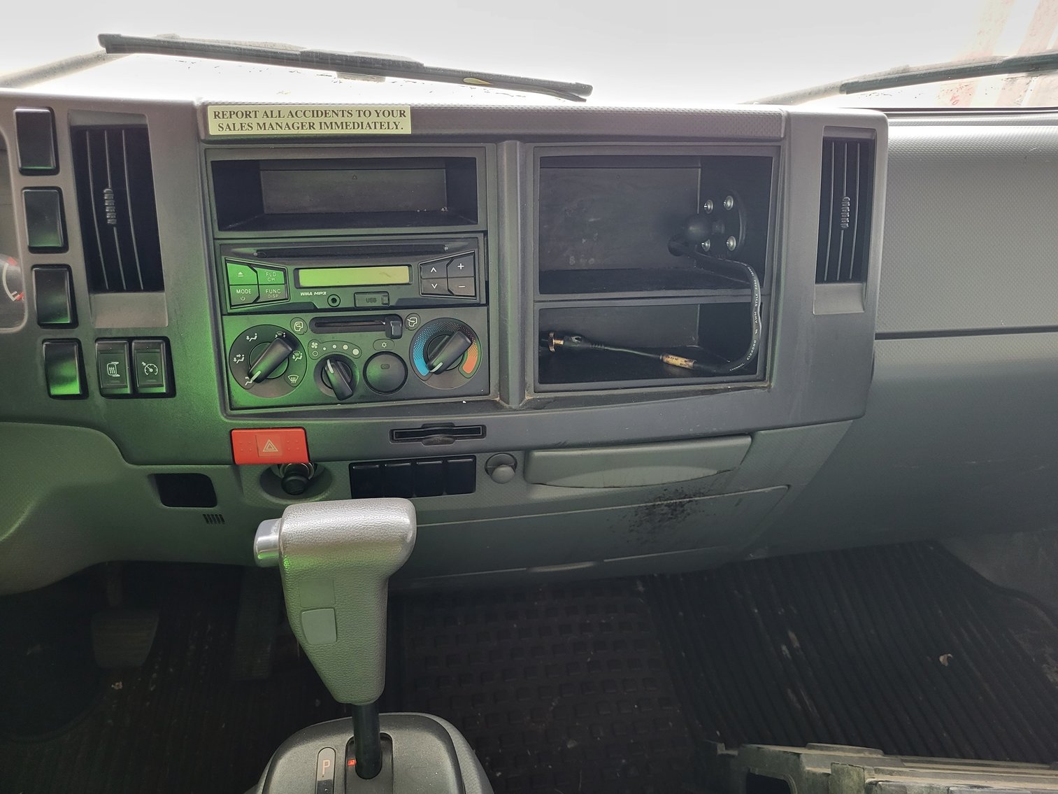 Image for 2017 Isuzu NPR-HD Delivery Truck