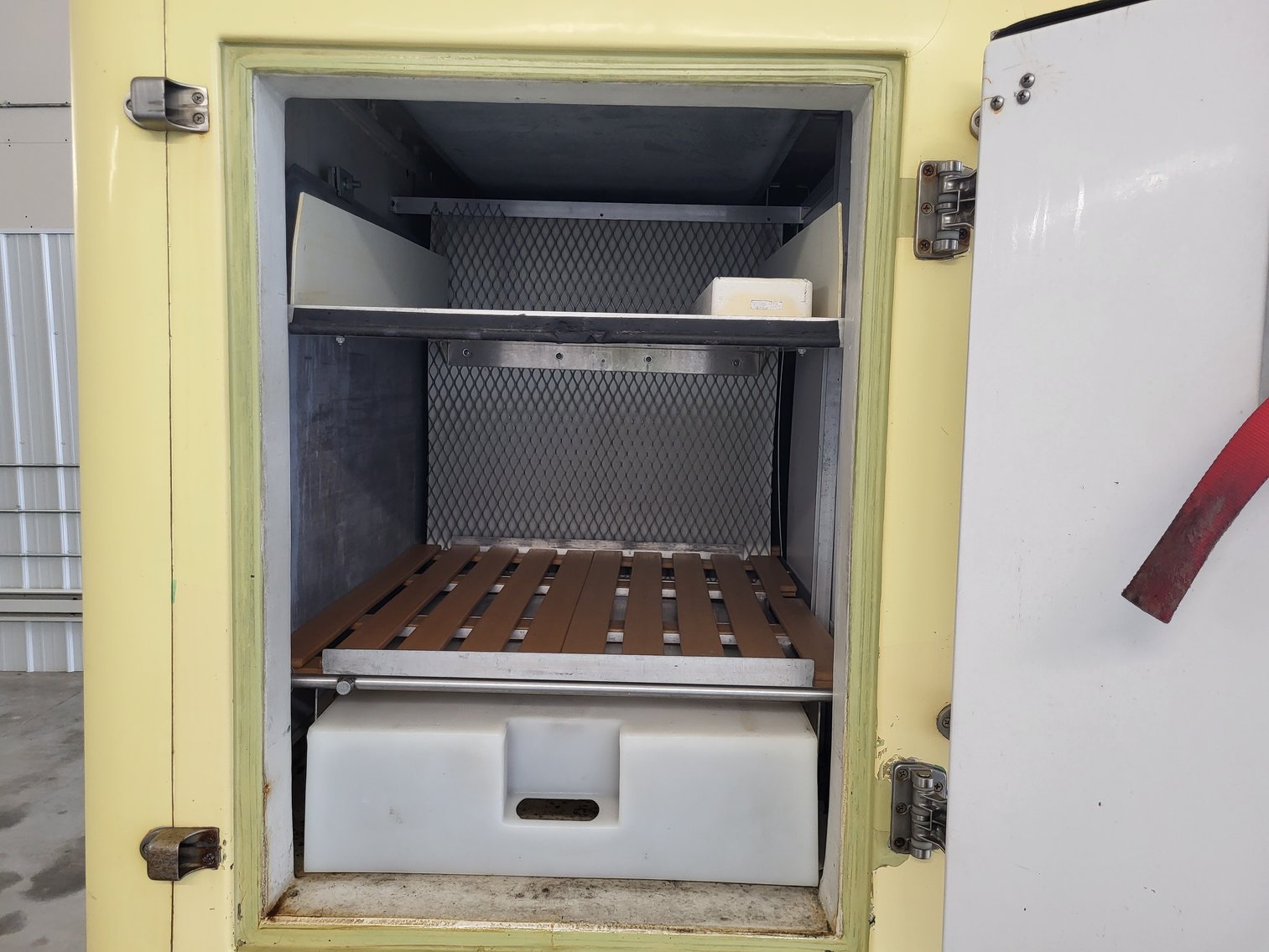 Image for 2017 Isuzu NPR-HD Delivery Truck