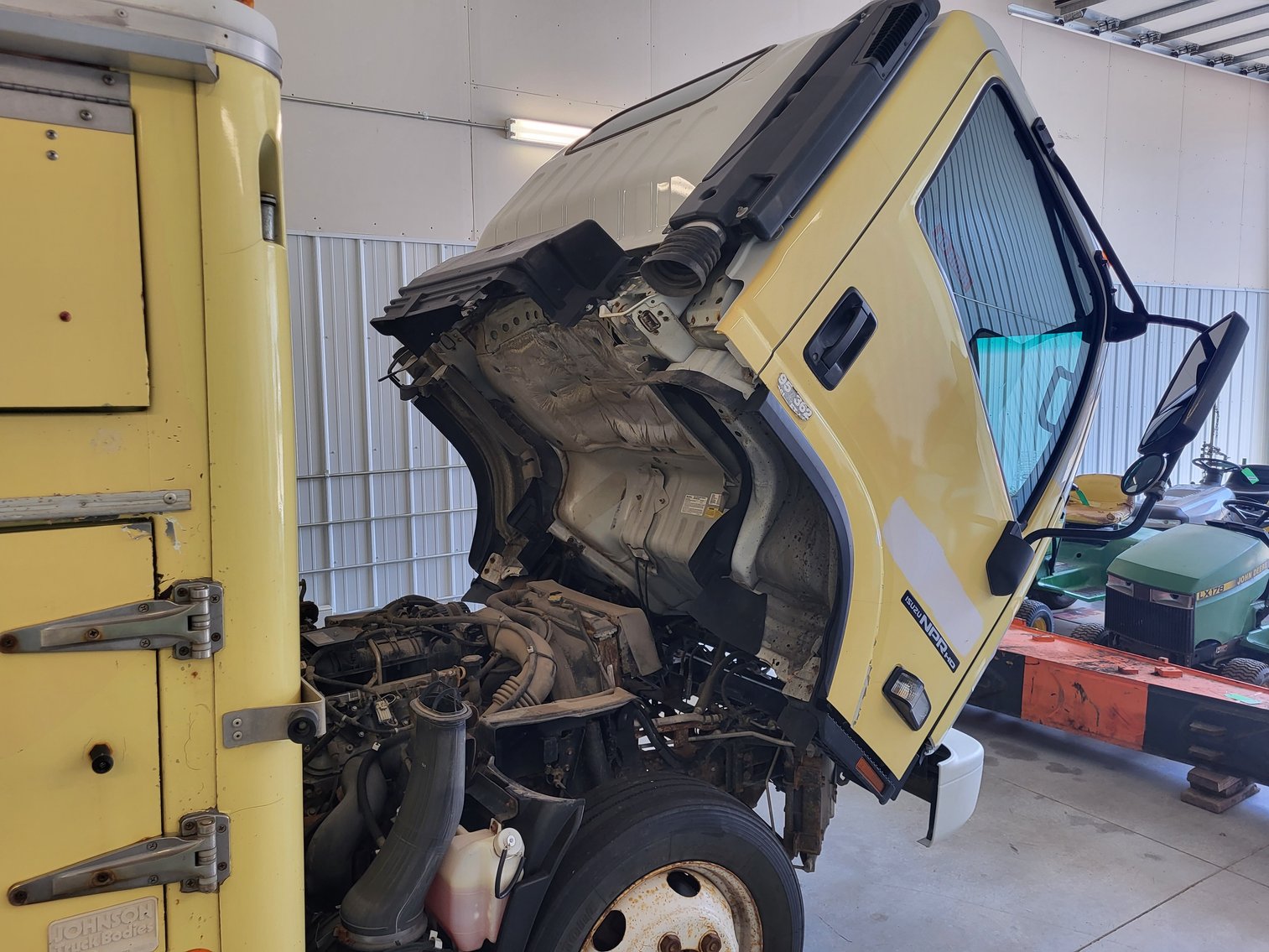 Image for 2017 Isuzu NPR-HD Delivery Truck