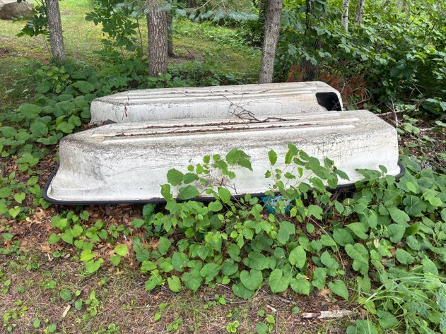 Image for Sun Dolphin paddle boat, broken paddle wheel