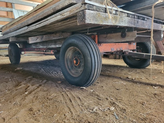 Image for 9' x 16' hay rack
