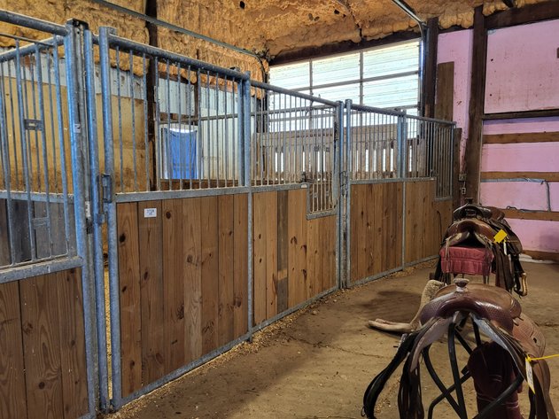 Image for Horseman's Choice box stall