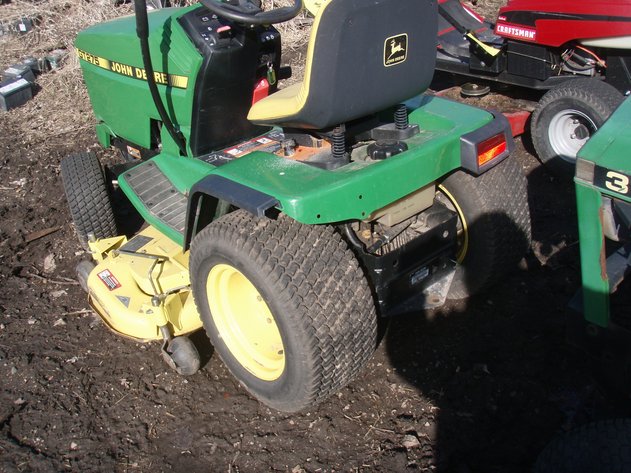 Image for John Deere GT275 with 48