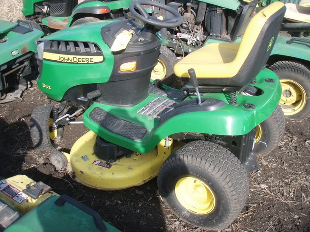 Image for John Deere D125 mower with deck