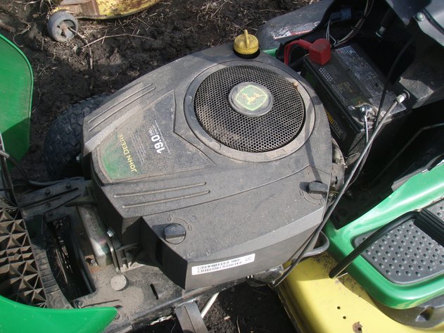 Image for John Deere D110 mower with deck