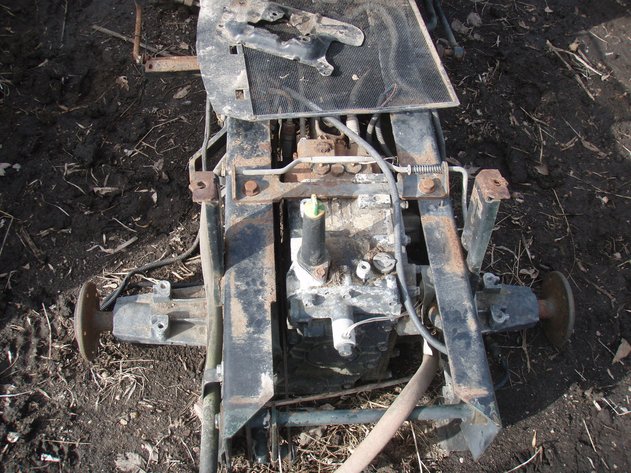 Image for John Deere 445  tractor with engine