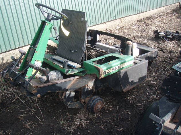 Image for John Deere F935 mower for parts