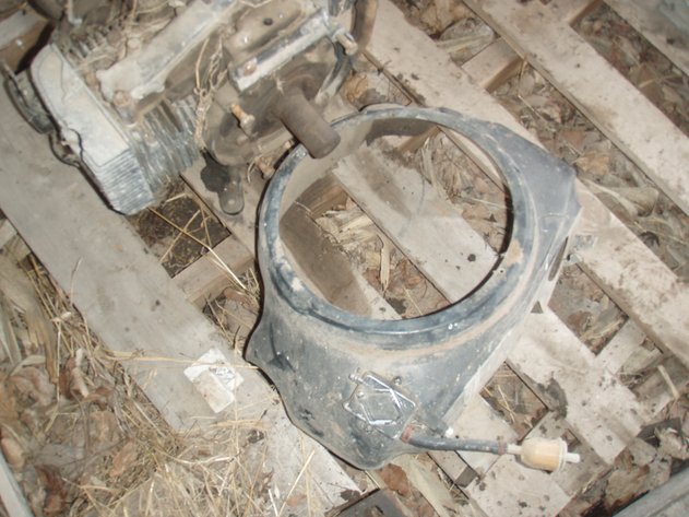 Image for Onan b43 engine out of a 318 John Deere