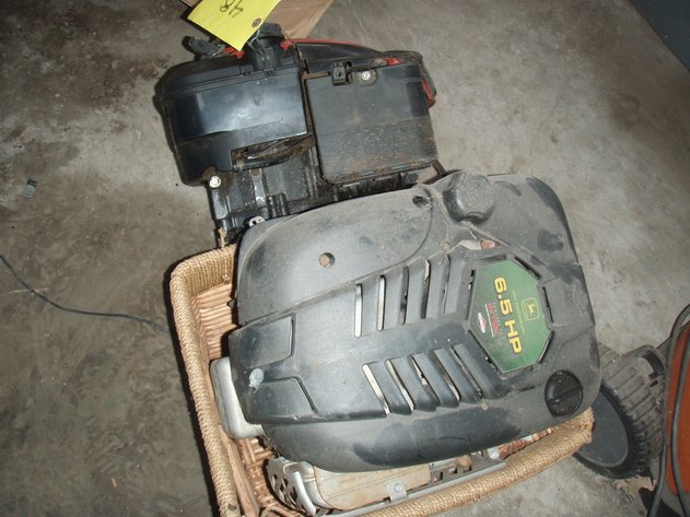 Image for 2 vertical shaft engines