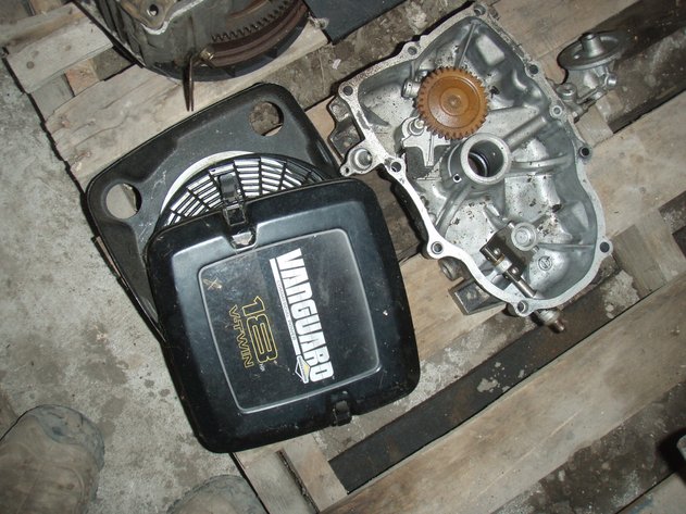 Image for Briggs Stratton Vanguard engine