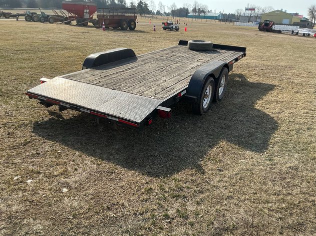 Image for 2003 Dressen Custom Trailers Flatbed Trailer