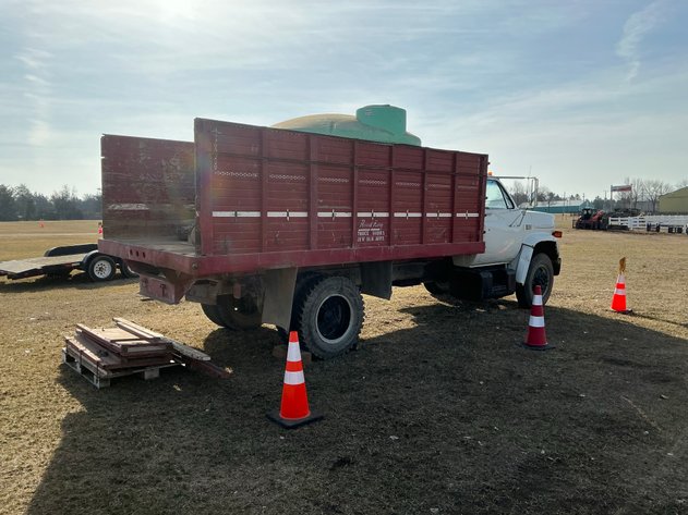 Image for 1981 Chevrolet C60 Grain Truck