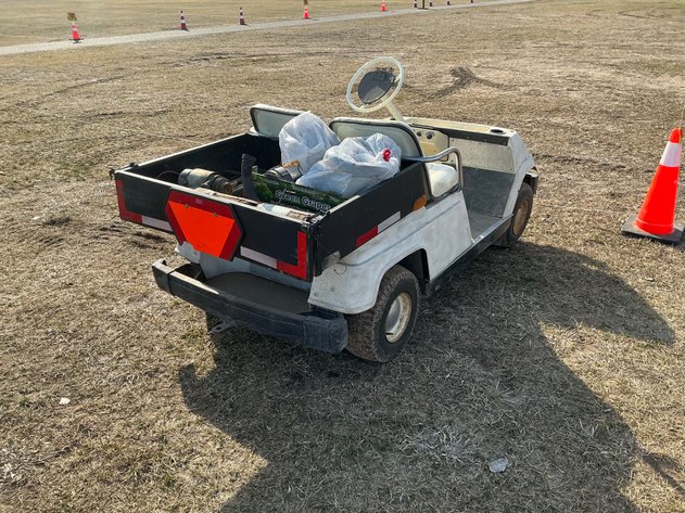 Image for Yamaha golf cart with box