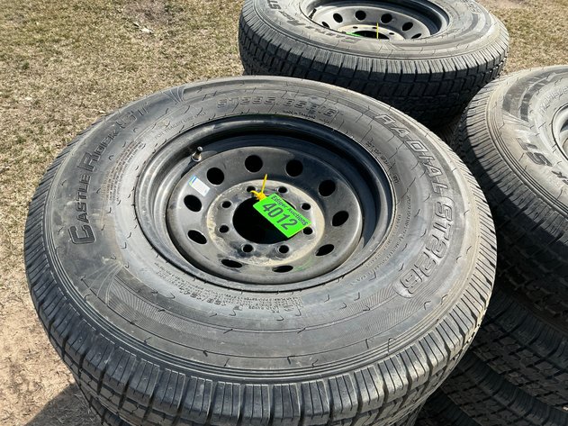 Image for (5) Castle Rock 235/85R16 radial tires F on 16x8 rims