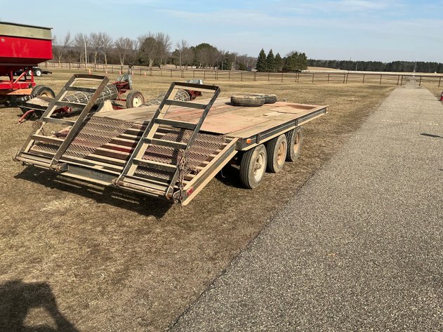 Image for 8x18 farm trailer with triple axle