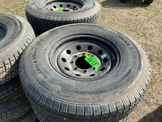 Image for (5) Castle Rock 235/85R16 radial tires F on 16x8 rims