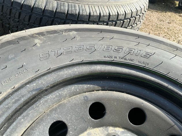 Image for (5) Castle Rock 235/85R16 radial tires F on 16x8 rims