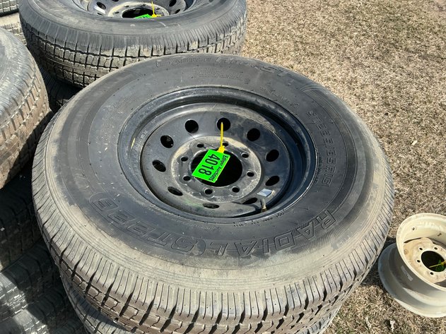 Image for (5) Castle Rock 235/85R16 radial tires F on 16x8 rims