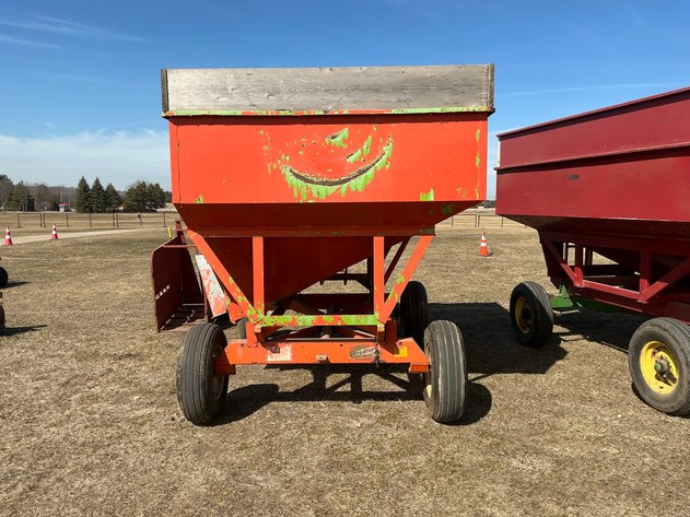 Image for Gravity box on Bradford 8-ton running gear