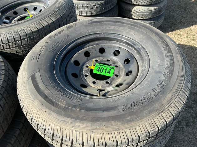 Image for (5) Castle Rock 235/85R16 radial tires F on 16x8 rims