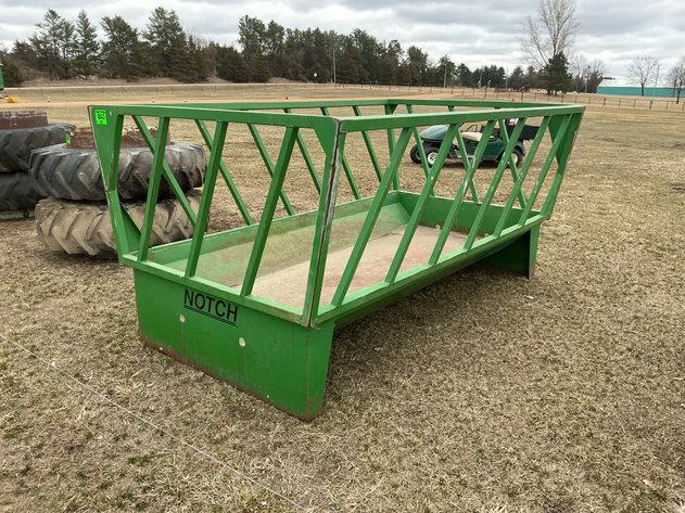 Image for Notch steel feed bunk