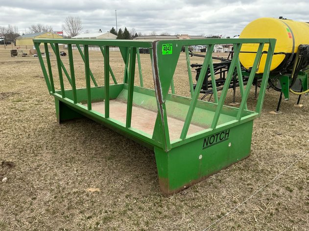 Image for Notch steel feed bunk
