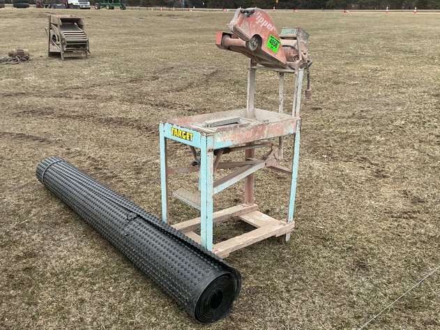 Image for Concrete table saw on cart