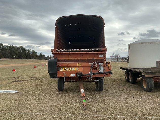Image for Meyer silage box on Meyer 1200 series running gear
