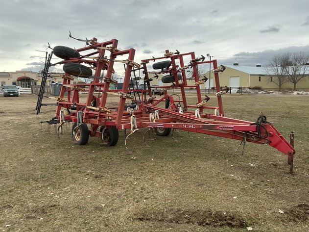 Image for Wil-Rich 3400 field cultivator