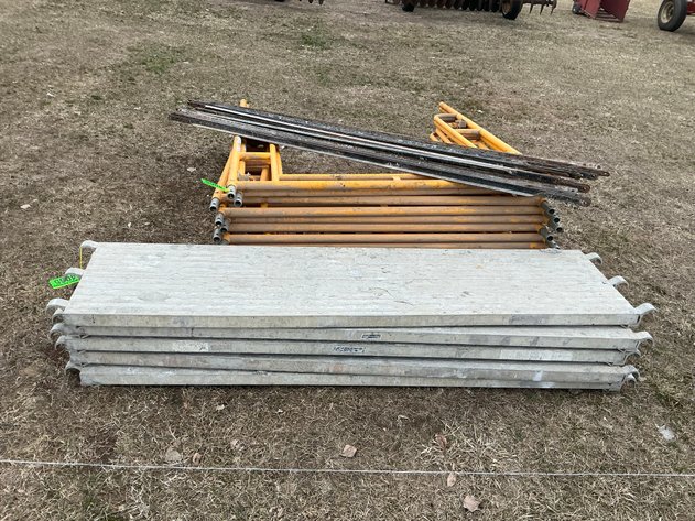 Image for (5) 7' aluminum scaffolding planks