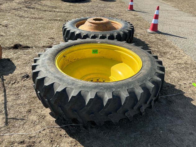 Image for Pair of 18.4-46 Firestone Radial Tractor Tires