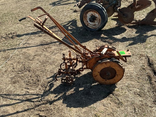 Image for Walk-behind cultivator