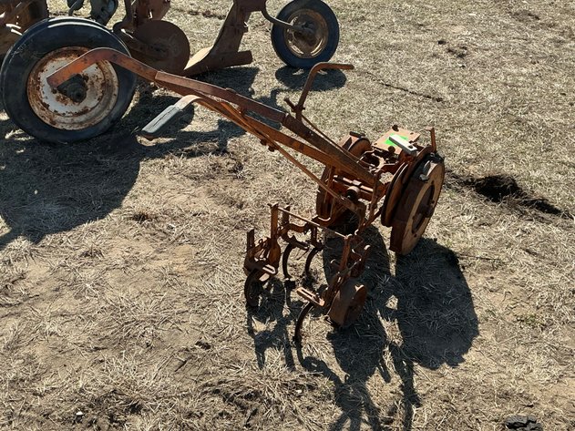 Image for Walk-behind cultivator