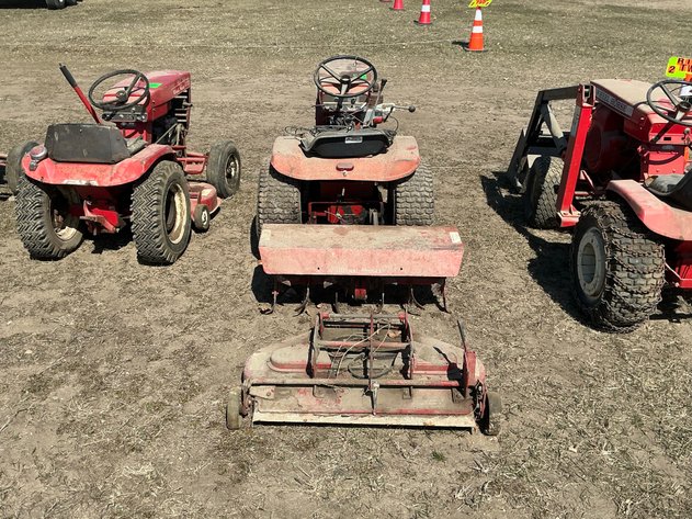 Image for Wheel Horse garden tractor w/deck