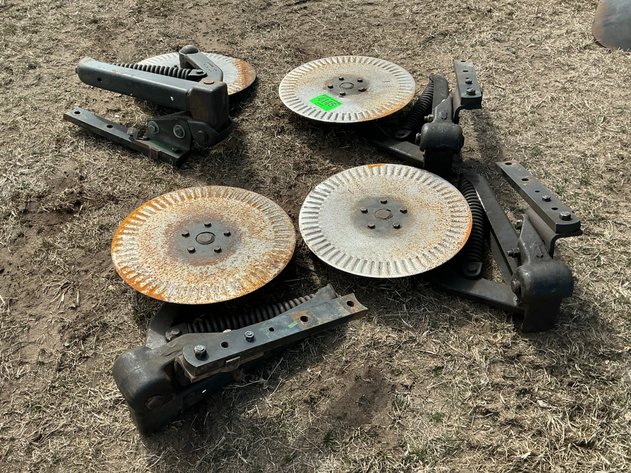 Image for (4) coulters off of John Deere 2700 plow
