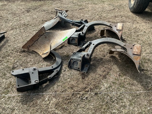 Image for (4) moldboards off of John Deere 2700 plow