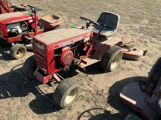 Image for Wheel Horse B-8 garden tractor w/deck