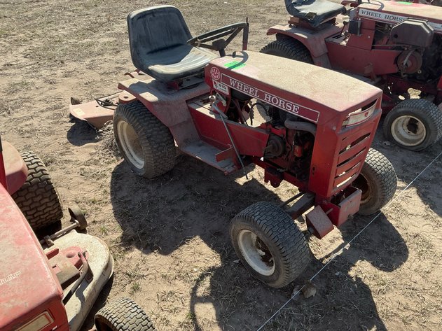 Image for Wheel Horse B-8 garden tractor w/deck