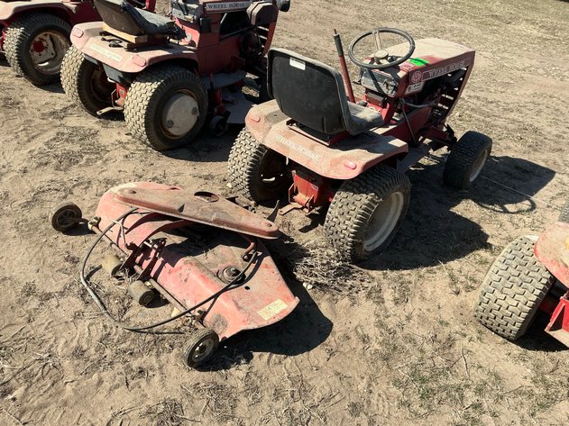 Image for Wheel Horse B-8 garden tractor w/deck