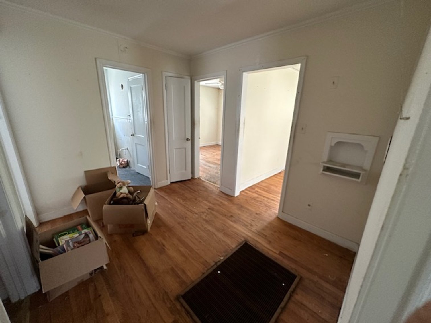 Image for 624 W. Harrison St.