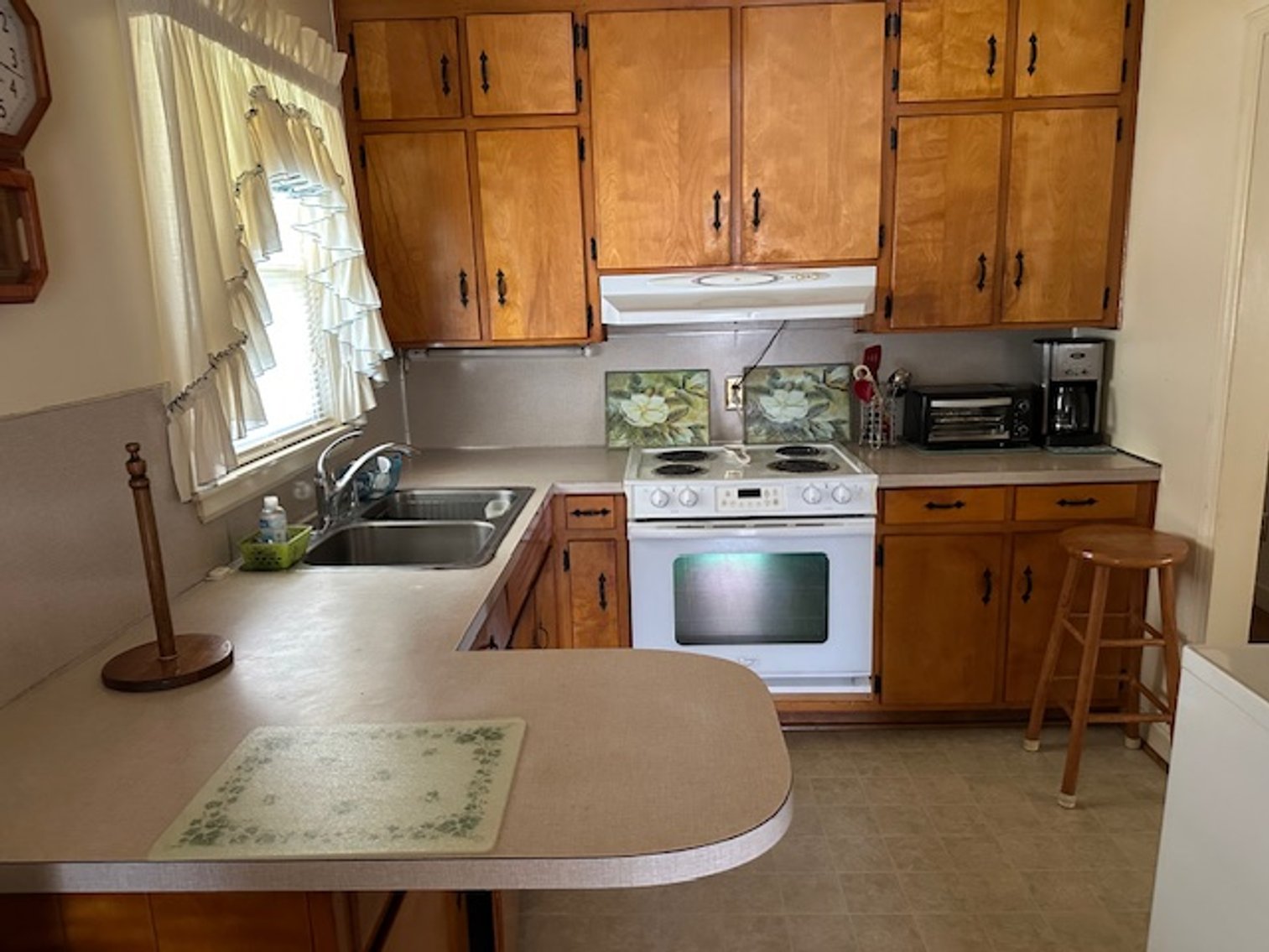 Image for 134 Adams St