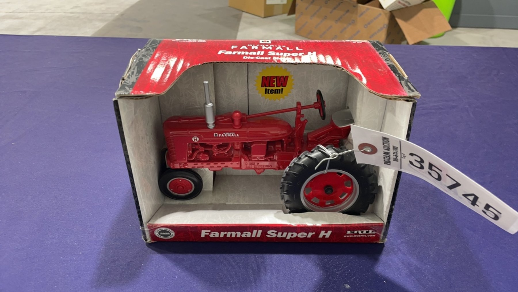 Image for DAY 1 NATIONAL INTERNATIONAL HARVESTER COLLECTORS CLUB ANNUAL ABSOLUTE AUCTION