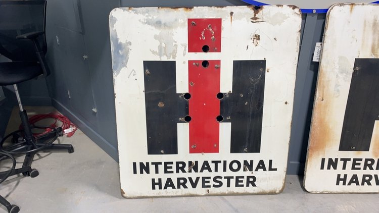 Image for DAY 2 NATIONAL INTERNATIONAL HARVESTER COLLECTORS CLUB ANNUAL ABSOLUTE AUCTION