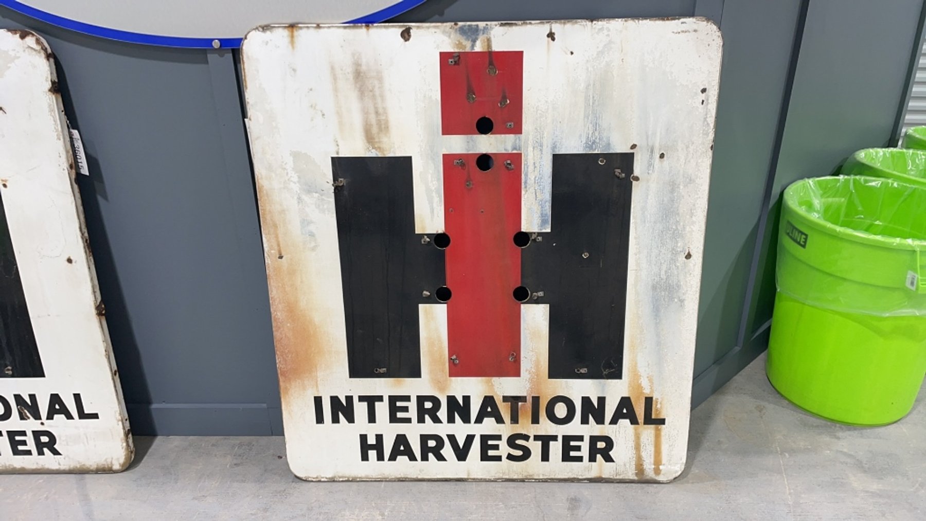 Image for DAY 2 NATIONAL INTERNATIONAL HARVESTER COLLECTORS CLUB ANNUAL ABSOLUTE AUCTION