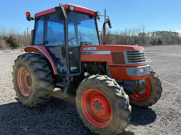 Image for KUBOTA M9000 TRACTOR