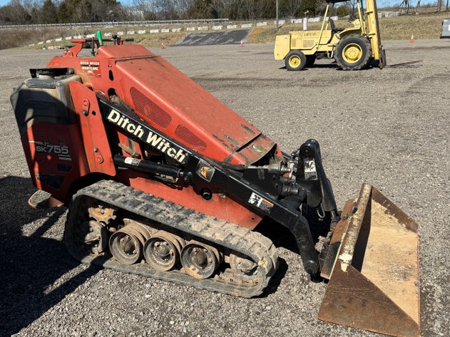 Image for DITCH WITCH SK755 TRACK DINGO