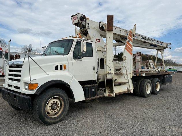 Image for 1998 FORD TANDEM AXLE CRANE TRUCK