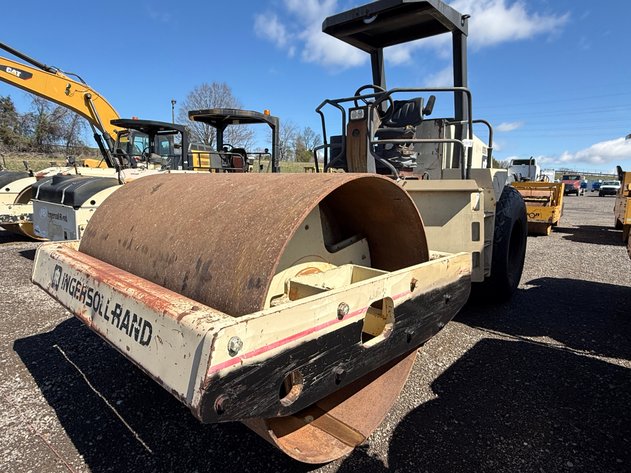 Image for INGERSOLL RAND SD-100 PRO PAC VIBRATORY COMPACTOR