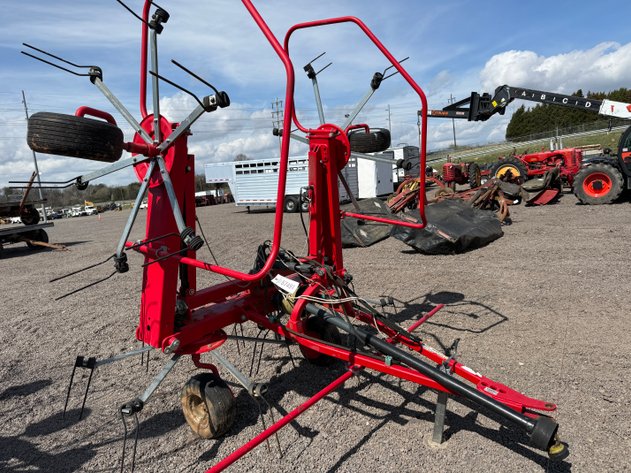 Image for 2017 ENOROSSI G4V 520 PULL TYPE TEDDER