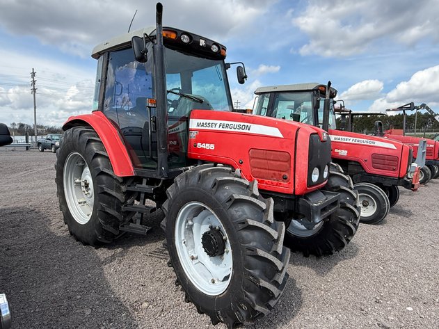 Image for MASSEY FERGUSON 5455 TRACTOR